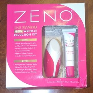 Zeno Wrinkle Reduction Kit Red Light  Travel size includes serum
